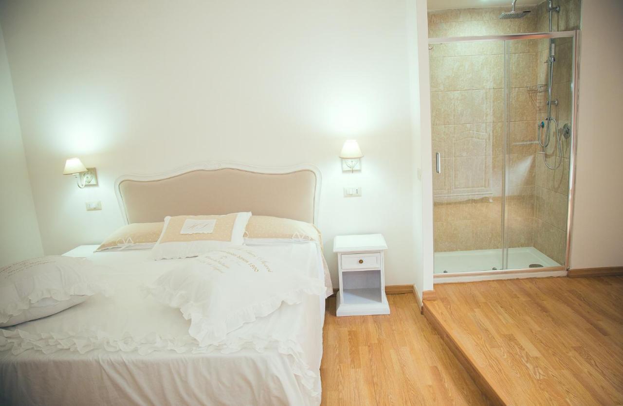 Bed & Breakfast I Racconti Di Partenope Napoli