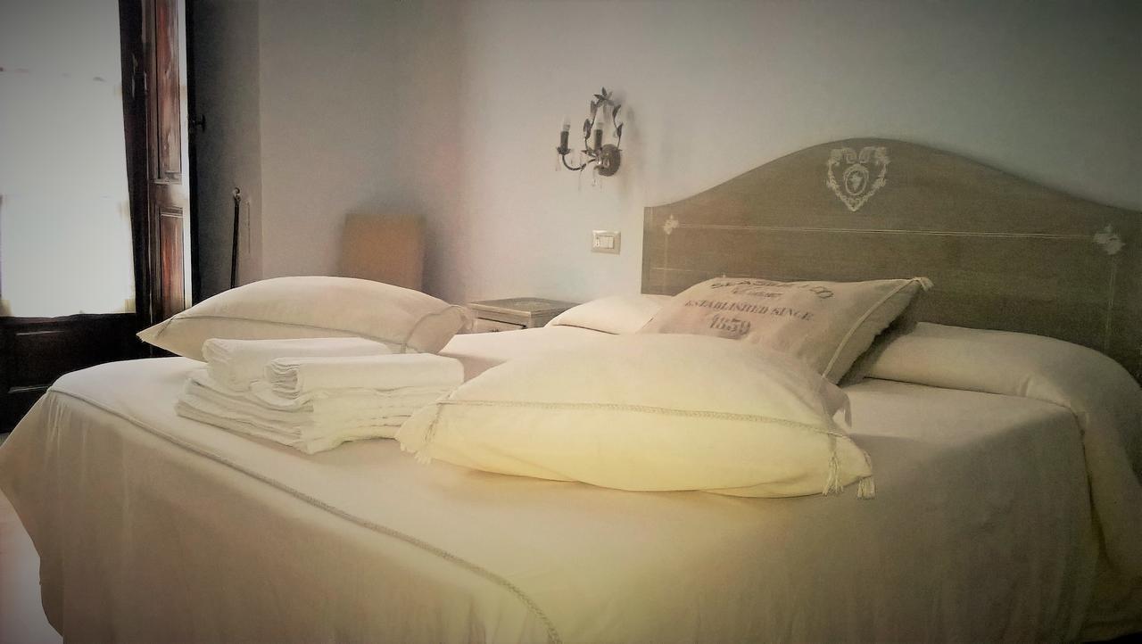 Bed & Breakfast I Racconti Di Partenope Napoli